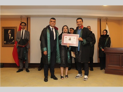 6 STAJYER AVUKATIMIZ CÜBBE GİYDİ