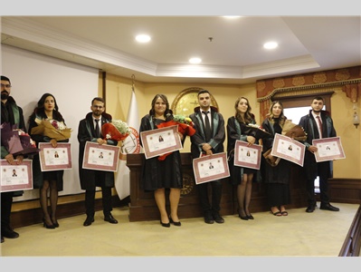 25 STAJYER AVUKATIMIZ CÜBBE GİYDİ