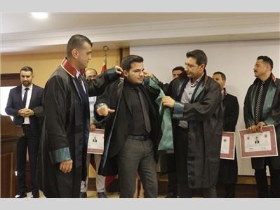 25 STAJYER AVUKATIMIZ CÜBBE GİYDİ