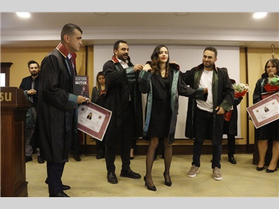 25 STAJYER AVUKATIMIZ CÜBBE GİYDİ