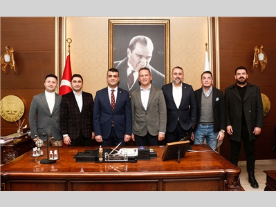İŞ BANKASI YÖNETİMİNDEN ZİYARET