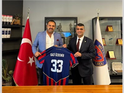 BAŞKANIMIZ AV. GAZİ ÖZDEMİR’DEN, YENİ MERSİN İDMAN YURDU KULÜBÜ YÖNETİMİNE HAYIRLI OLSUN ZİYARETİ