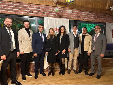 BARO YÖNETİMİMİZ, ANAMUR  DA DÜZENLENEN GECEDE AVUKATLARIMIZLA BİR ARAYA GELDİ