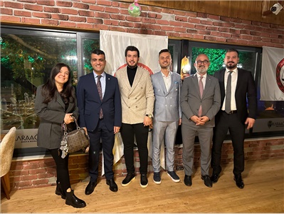 BARO YÖNETİMİMİZ, ANAMUR  DA DÜZENLENEN GECEDE AVUKATLARIMIZLA BİR ARAYA GELDİ