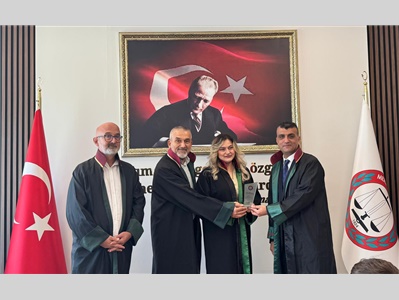 BAROMUZA VE MESLEĞİMİZE GÜÇ KATAN EMEKTAR AVUKATLARIMIZA PLAKET TAKDİM EDİLDİ