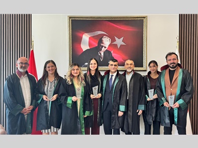 BAROMUZA VE MESLEĞİMİZE GÜÇ KATAN EMEKTAR AVUKATLARIMIZA PLAKET TAKDİM EDİLDİ