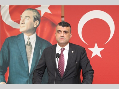 BAROMUZA VE MESLEĞİMİZE GÜÇ KATAN EMEKTAR AVUKATLARIMIZA PLAKET TAKDİM EDİLDİ