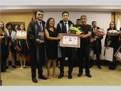 34 STAJYER AVUKATIMIZ CÜBBE GİYDİ