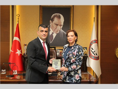 HUKUK ÇINARI AZİZ BULUT’UN ANISI BAROMUZDA YAŞIYOR