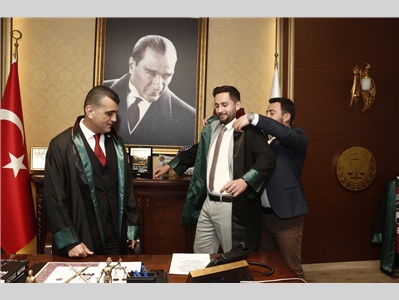 7 STAJYER AVUKATIMIZ CÜBBE GİYDİ
