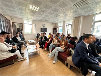 SİLİFKE DE DUAYEN AVUKATLARIMIZA MESLEKTE ONUR PLAKETİ TAKDİM EDİLDİ