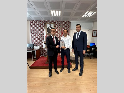 SİLİFKE DE DUAYEN AVUKATLARIMIZA MESLEKTE ONUR PLAKETİ TAKDİM EDİLDİ