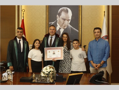 4 STAJYER AVUKATIMIZ CÜBBE GİYDİ