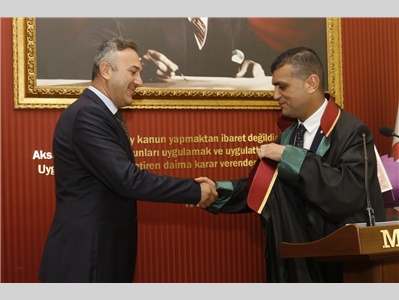 4 STAJYER AVUKATIMIZ CÜBBE GİYDİ