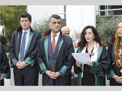 MERSİN BAROSU, CİNSİYETÇİ SÖYLEMLERE KARŞI SUÇ DUYURUSUNDA BULUNDU