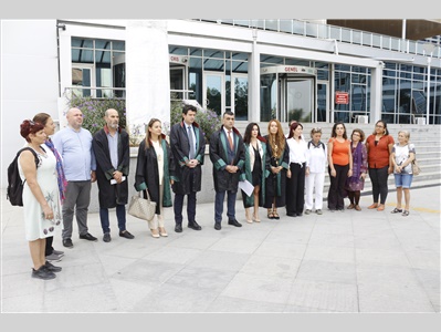 MERSİN BAROSU, CİNSİYETÇİ SÖYLEMLERE KARŞI SUÇ DUYURUSUNDA BULUNDU