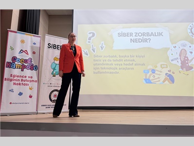 ÇOCUKLAR BİLİŞİM SUÇLARI VE SİBER ZORBALIKLA MÜCADELE KONULARINDA BİLGİLENDİRİLDİ