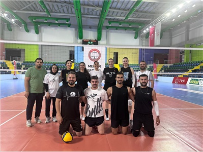 VOLEYBOL TURNUVASI BAŞLADI