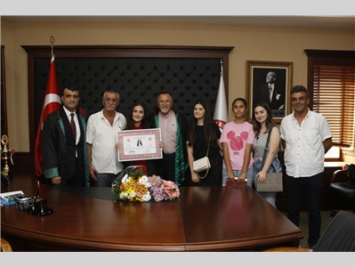 6 STAJYER AVUKATIMIZ CÜBBE GİYDİ