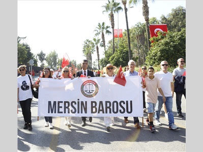 MERSİN 100. YIL BÜYÜK CUMHURİYET YÜRÜYÜŞÜ’NDE TEK YÜREK OLDUK