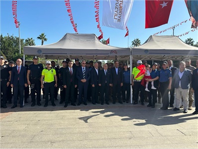 29 EKİM CUMHURİYET BAYRAMI ÇELENK SUNMA TÖRENİNE KATILDIK