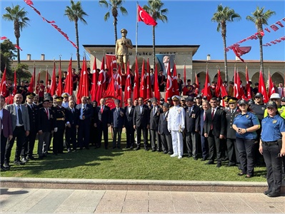 29 EKİM CUMHURİYET BAYRAMI ÇELENK SUNMA TÖRENİNE KATILDIK