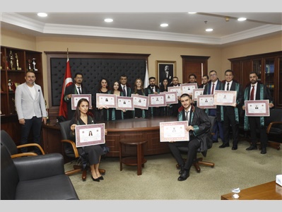 30 STAJYER AVUKATIMIZ CÜBBE GİYDİ