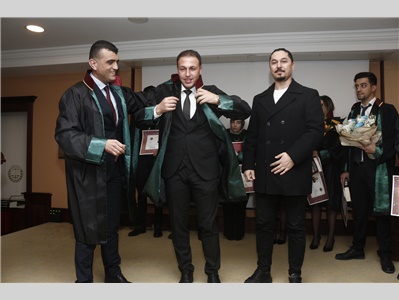 16 STAJYER AVUKATIMIZ CÜBBE GİYDİ