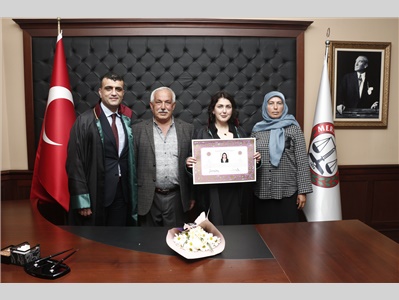16 STAJYER AVUKATIMIZ CÜBBE GİYDİ