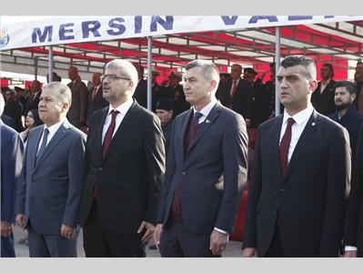 MERSİN’İMİZİN KURTULUŞ GÜNÜNÜ TÖRENLE KUTLADIK
