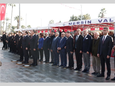 MERSİNİMİZİN KURTULUŞ GÜNÜNÜ TÖRENLE KUTLADIK