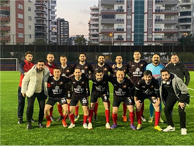 MERSİN BAROSU FUTBOL TAKIMI ÇEYREK FİNALDE