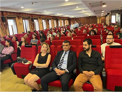 "KVKK KAPSAMINDA AVUKATLARIN HAK VE YÜKÜMLÜLÜKLERİ” KONULU SEMİNER DÜZENLENDİ