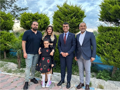 BARO BAŞKANIMIZ ERDEMLİ'  DEKİ AVUKATLARIMIZLA, AVUKATLAR GÜNÜ YEMEĞİNDE BİR ARAYA GELDİ
