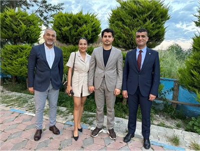 BARO BAŞKANIMIZ ERDEMLİ'  DEKİ AVUKATLARIMIZLA, AVUKATLAR GÜNÜ YEMEĞİNDE BİR ARAYA GELDİ