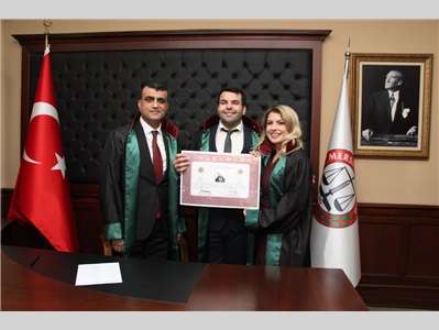 10 STAJYER AVUKATIMIZ, 2026 YILININ İLK YEMİN TÖRENİNDE CÜBBE GİYDİ