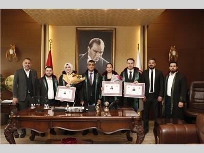 3 STAJYER AVUKATIMIZ CÜBBE GİYDİ