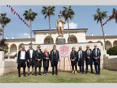 MERSİN BAROSU 5 NİSAN AVUKATLAR GÜNÜ NEDENİYLE TÖREN DÜZENLEDİ