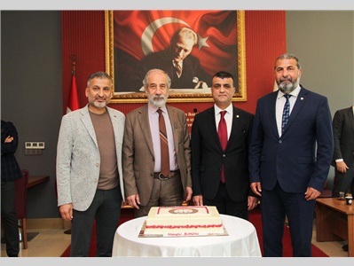 NİSAN AVUKATLAR GÜNÜ’NDE GELENEKSEL PASTA KESİM TÖRENİ GERÇEKLEŞTİRİLDİ