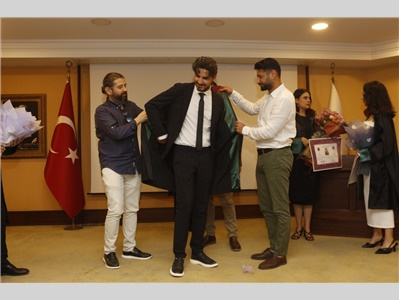 4 STAJYER AVUKATIMIZ CÜBBE GİYDİ