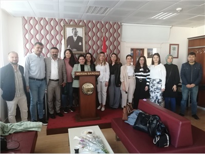 KHM İLÇE TEMSİLCİLİKLERİMİZ, 8 MART DÜNYA EMEKÇİ KADINLAR GÜNÜ NEDENİYLE BASIN AÇIKLAMASI YAPTI