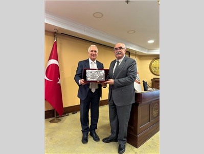 “ AİLE HUKUKU UYGULAMALARI ” KONULU KONFERANS DÜZENLENDİ