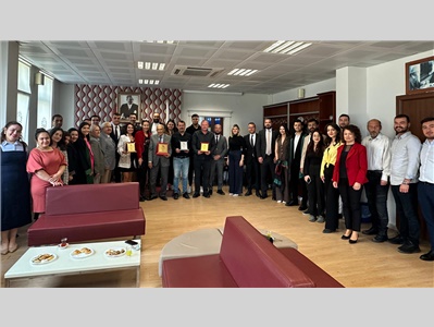 SİLİFKE’DE DUAYEN AVUKATLARIMIZA ONUR PLAKETİ TAKDİM EDİLDİ