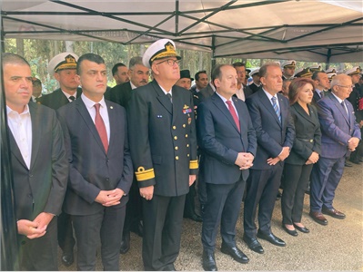 MERSİN ŞEHİTLİĞİ'NDE ANMA TÖRENİ