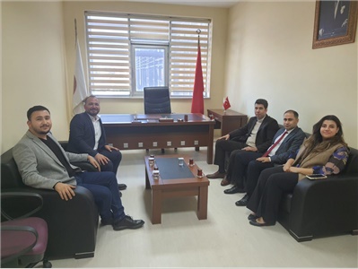 TARSUS İLÇE TEMSİLCİLİĞİMİZE 5 NİSAN AVUKATLAR GÜNÜ ZİYARETİ
