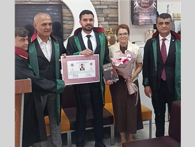 2 STAJYER AVUKATIMIZ MUT’TA DÜZENLENEN YEMİN TÖRENİNDE CÜBBE GİYDİ